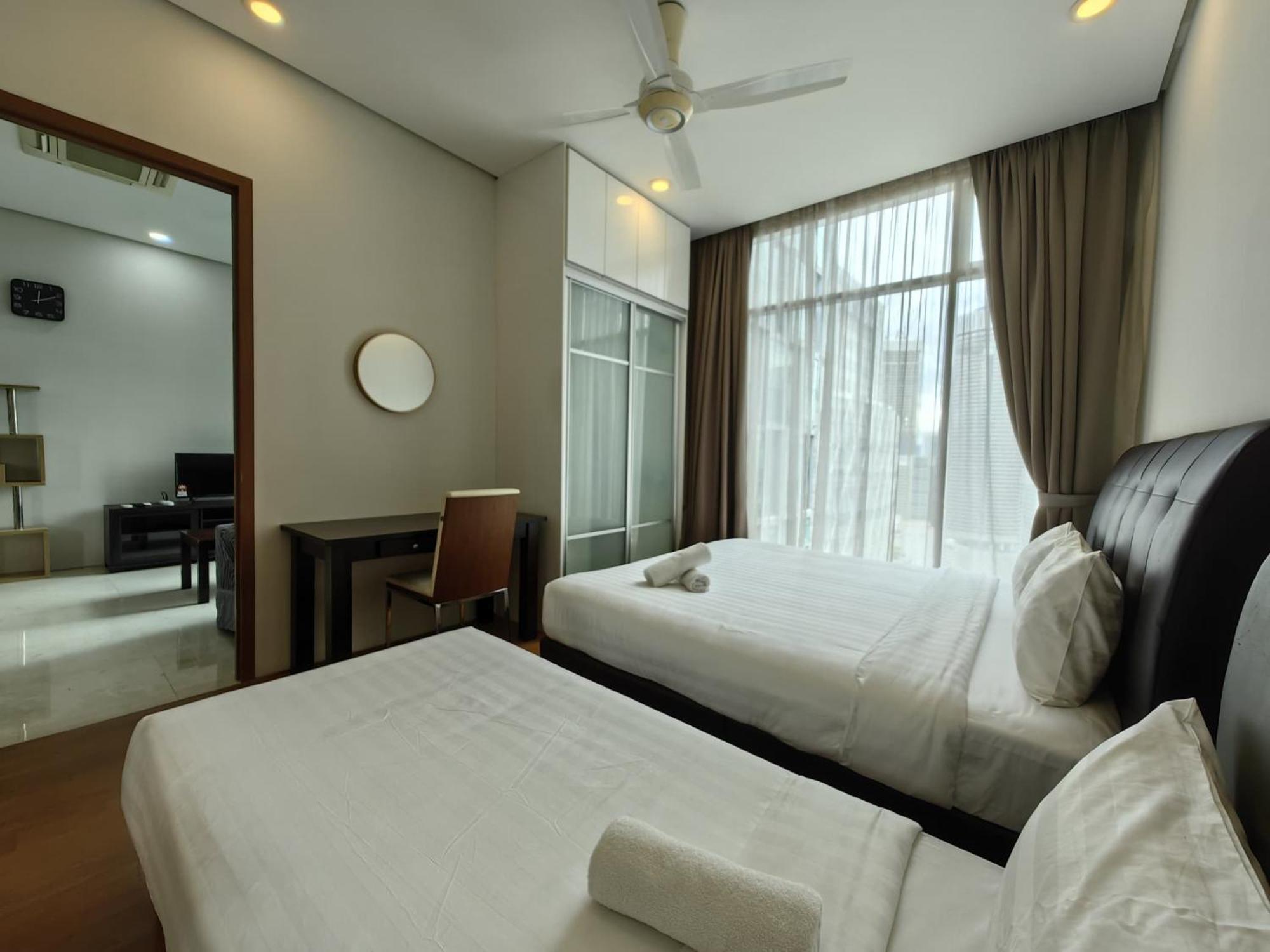Soho Suites Klcc By Guesthouse Kuala Lumpur Luaran gambar